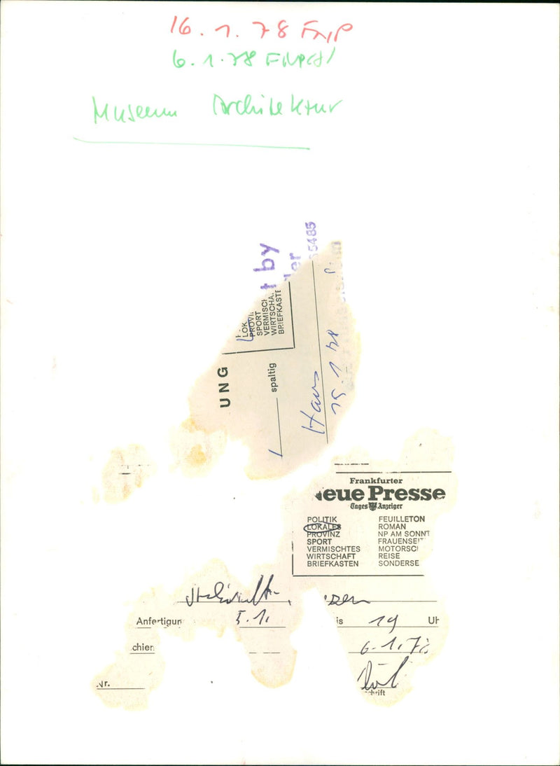 1978 VIKE EXTRA MAPP MUSEUMS ARCHITECTURE BUILDING MODELS - Vintage Photograph