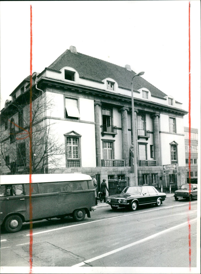 1978 VIKE EXTRA MAPP MUSEUMS ARCHITECTURE BUILDING MODELS - Vintage Photograph