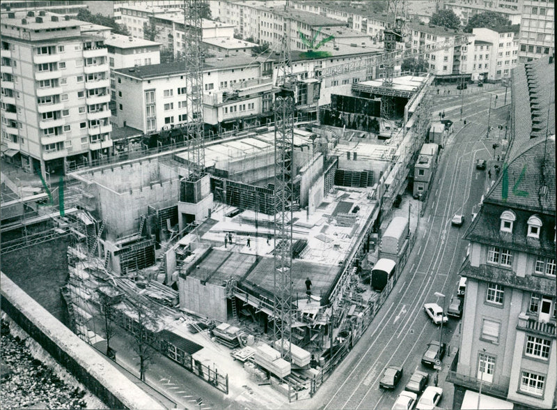 1987 MUSEUMS MODERN KUNS BUILDINGS MODELS CISTIC NOW COUNCIL STAR DESI - Vintage Photograph