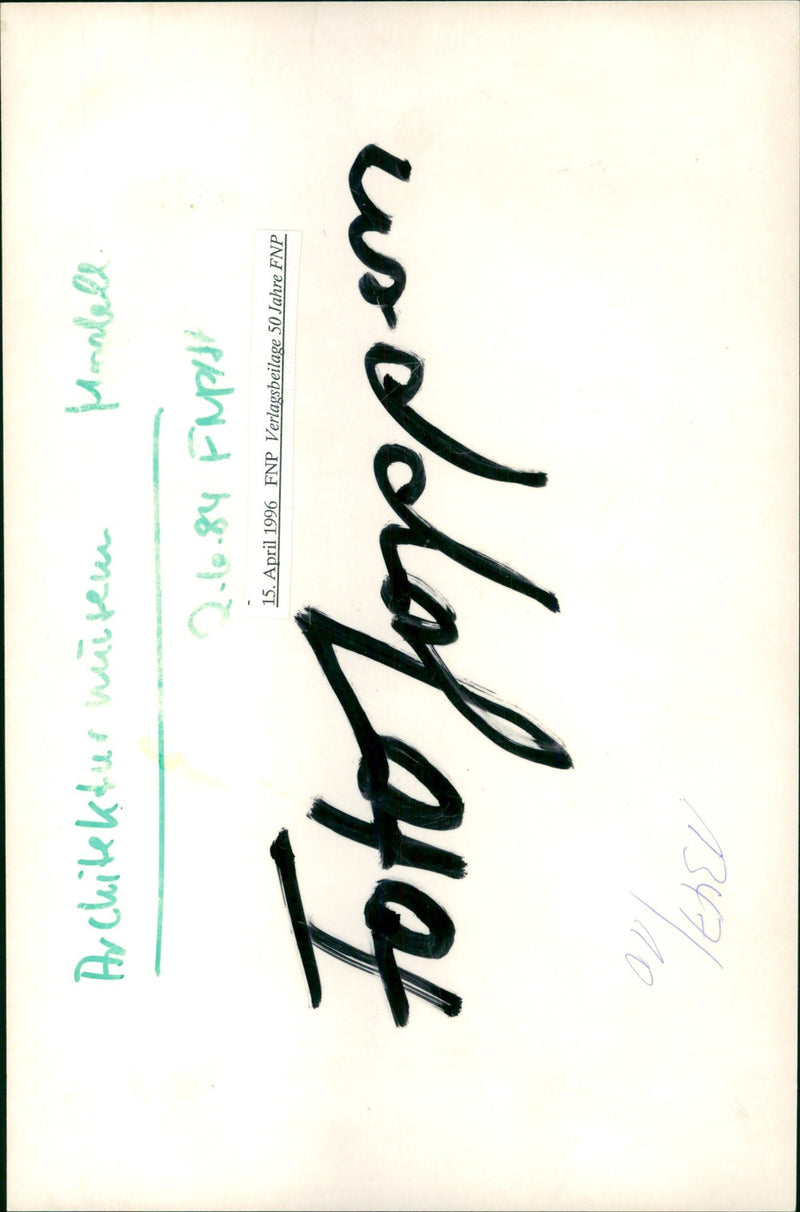 1996 MUSEUMS BUILDING MODELS VIKE EXTRA MAPP ARCHITECTURE MIREM MANBALL FUPIS - Vintage Photograph