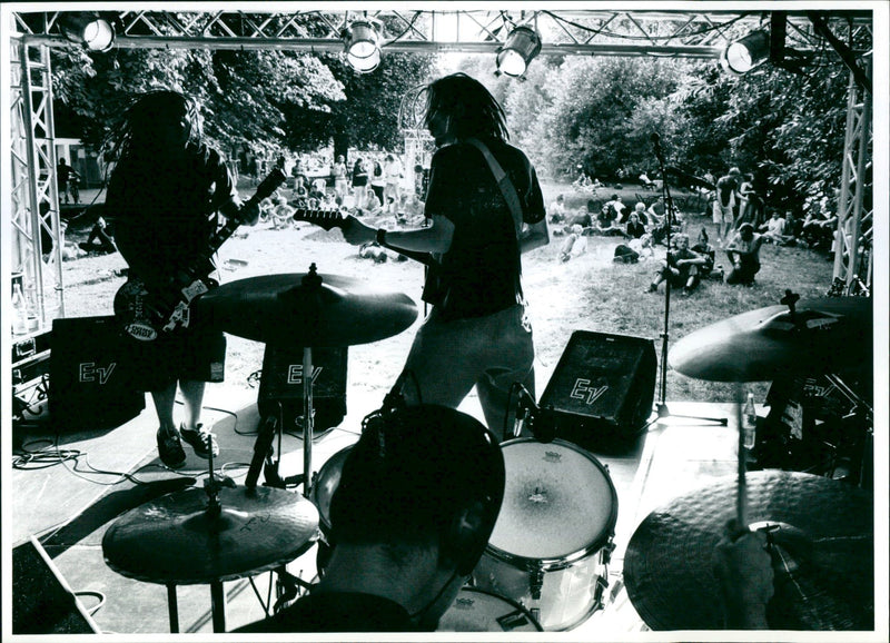 LUSIC MUSIC LOCATION THERE GROOVE TRENDY FUTURE BIT MOD - Vintage Photograph