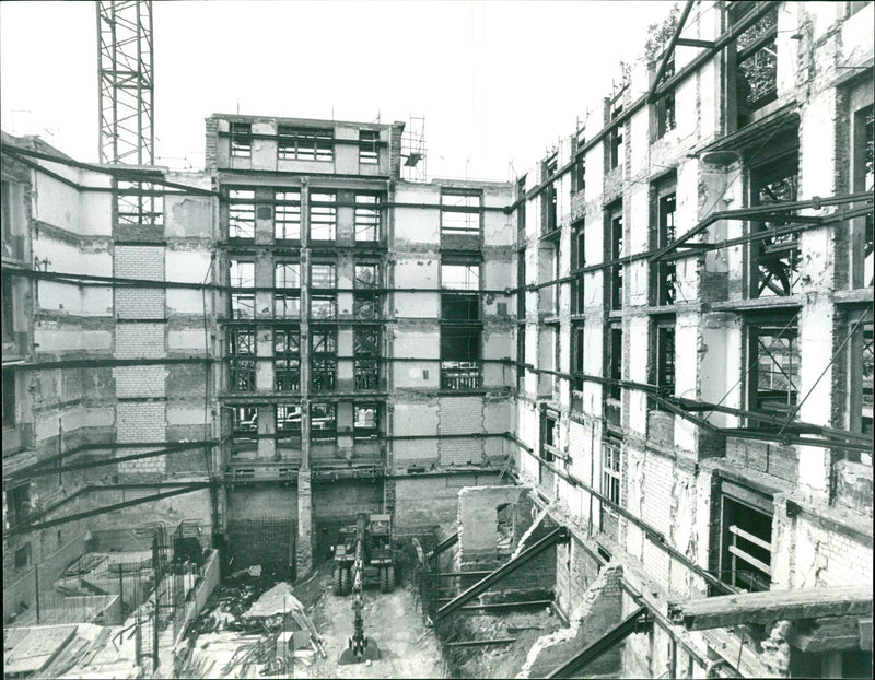 MUSEUMS FILMMUSEUM BANDS AUEN DELL COURSE CINEMA FFWKIN FILM MUSIC FRANK - Vintage Photograph