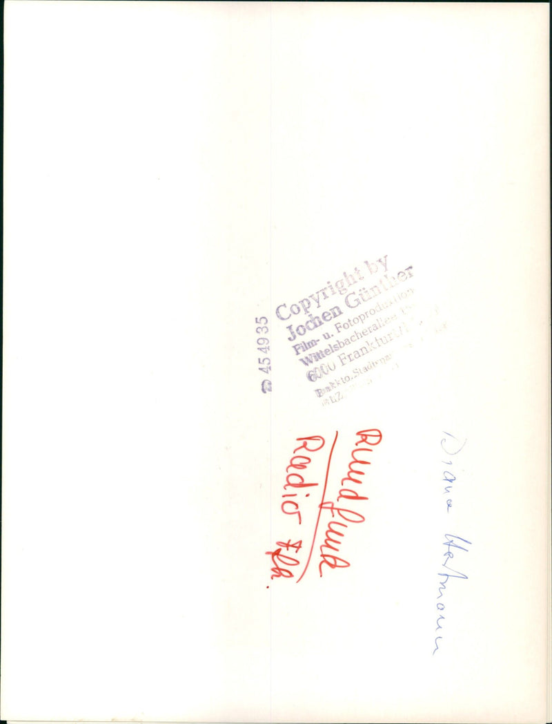 VERANSL MAREN RENDERS HACKBART DIANA HARTMA SABINE RIE FILM - Vintage Photograph