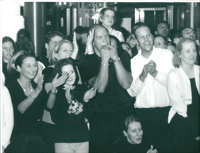 1999 PONHEITSBETBEA FRANKLIN MISS AND MISTER FRANKFURT GAN PONHEITS DIANA MODEL - Vintage Photograph