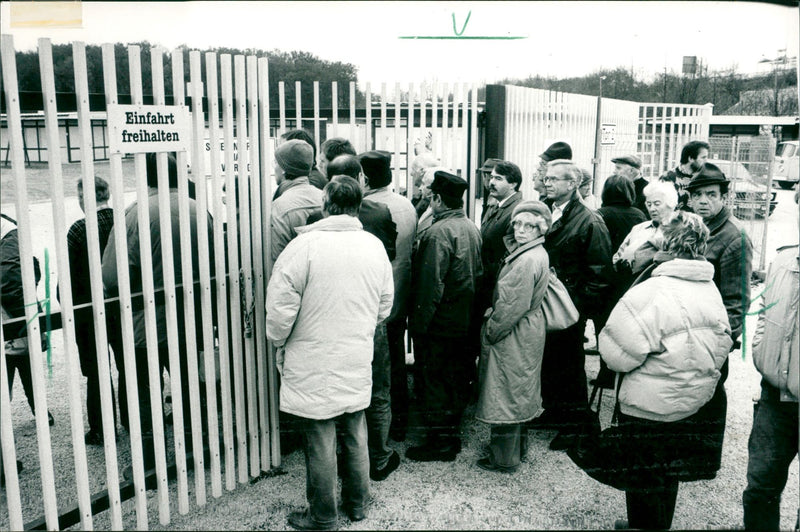 BUILD BUGS BUGA BUILT FRANKFURT GERMANY FILM - Vintage Photograph