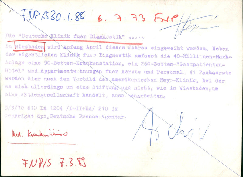 1973 HOSPITAL FAEL LEX FOLLOWING MODEL AMERICAN MAYO CLINIC - Vintage Photograph