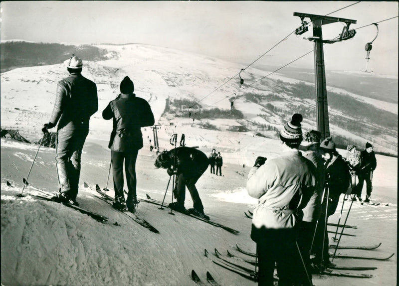 1979 LANDSCAPES UBER LIFTS HAVE BEEN PUT INTO OPERATION RECENT YEARS - Vintage Photograph