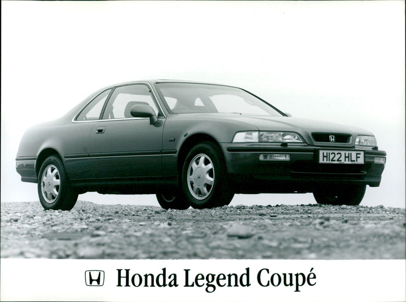 H122 HL H Honda Legend Coupe HYUNDAI - Vintage Photograph