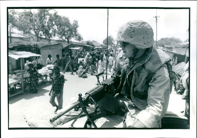 1993 HOWARD DAVIESSOMALIA - Vintage Photograph