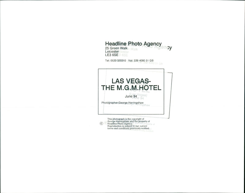 LEICESTER COSTER ROEK PUROHRSES TEL CONCERT - Vintage Photograph