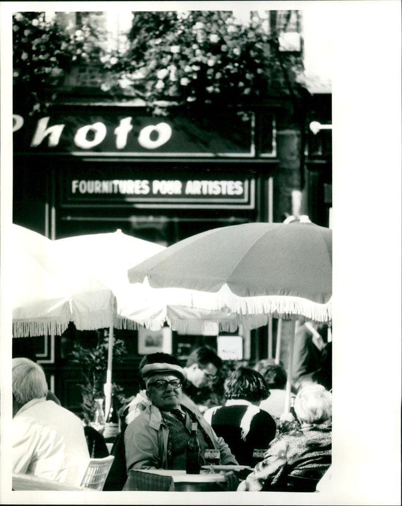 ROBIN LAURANCE SUSAN PARIS FRANCE - Vintage Photograph