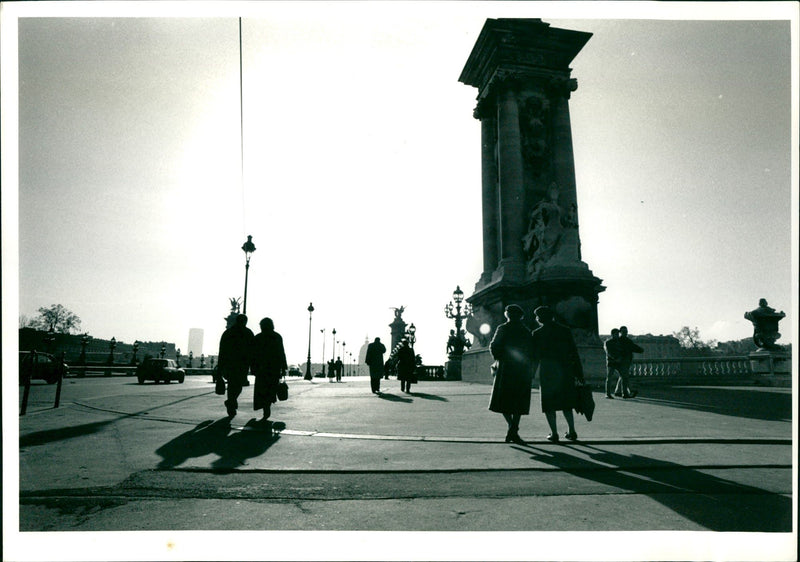 BRIAN HARRIS PARIS - Vintage Photograph