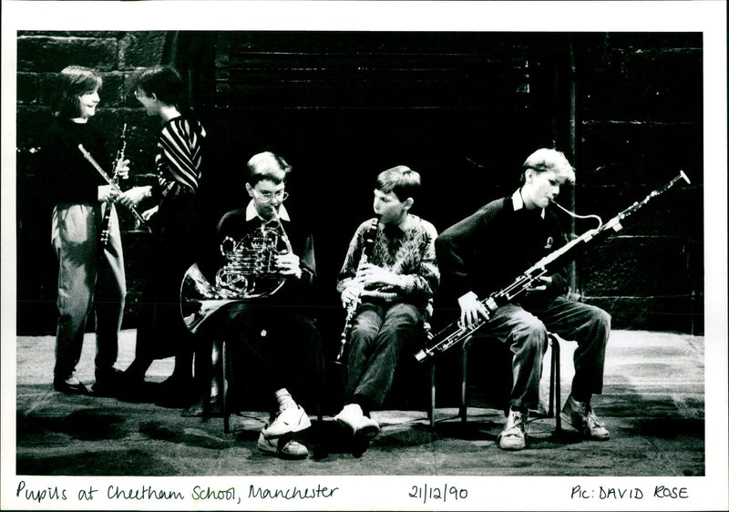 Cheetham School , Manchester 21/12/90 PIC : DAI MUSIC
UL MO AUG DI MI - Vintage Photograph