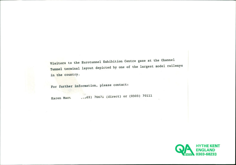 KAREN MART COUNTRY MODEL - Vintage Photograph