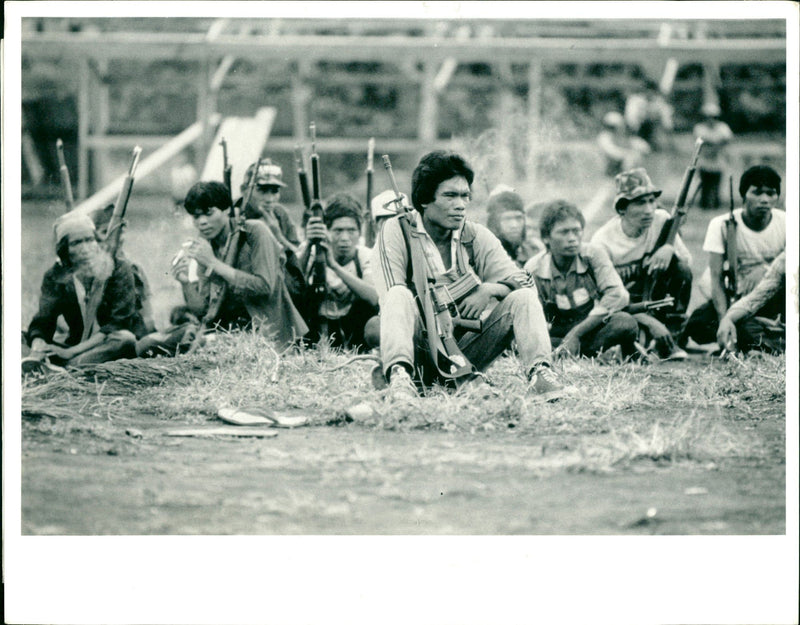 HADJI MURAD MUSLIMIN SEMA NUR MISUARI MUJAHEDDAIN JOSE DURAN MNLF - Vintage Photograph