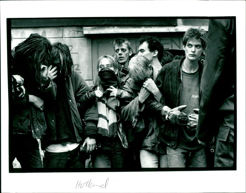 1994 MARCEL MELLE VOLKSHOW KRAKERS KONIEN GRANINGEN WOLTERS EARLY - Vintage Photograph