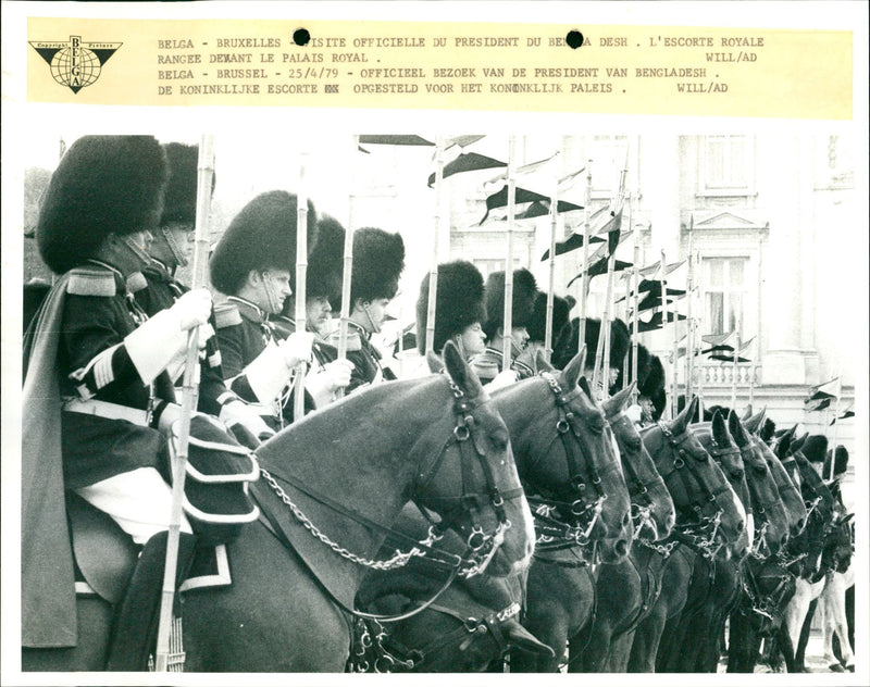 1979 AVRIL MURIL PRESIDENT ROYAL - Vintage Photograph