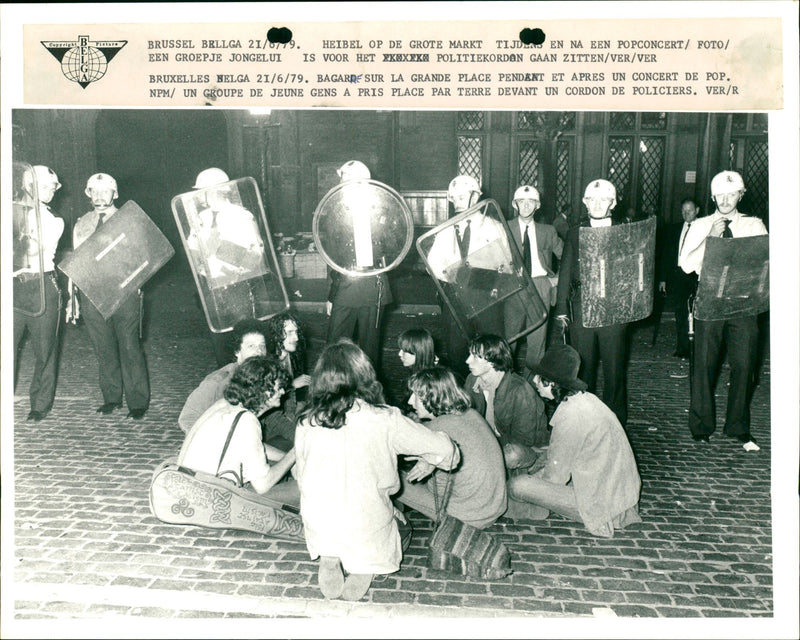 1979 CONCERT - Vintage Photograph