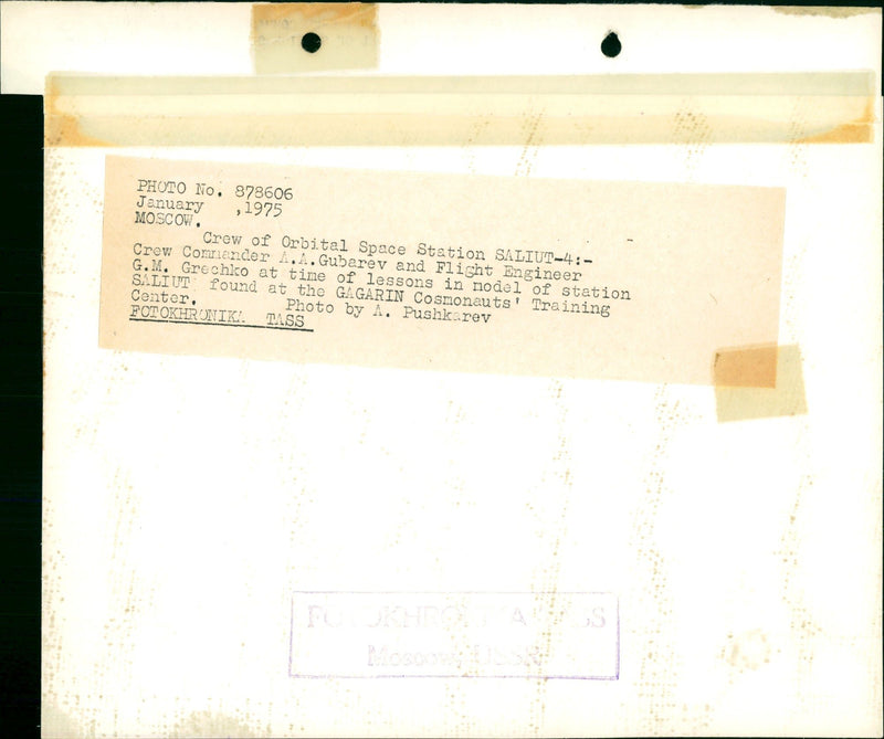 1975 JNVIER FOTOKHRONIKI SLIUT FLIGHT CENTER LESSONS COMMNDER PUSHKAREV MODEL - Vintage Photograph