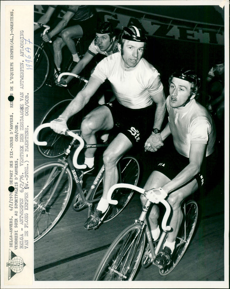 Fisters - ANVERS . 6/2/1976 DE PART DES SIX - JOURS D'ANVERS . REIS DE L'E - Vintage Photograph