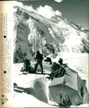 BEAUTIFUL POLISIZ CONDUCTIV BIGGOST DAYS ECHROBOK LARS DAI EXPEDITION NEPAL - Vintage Photograph