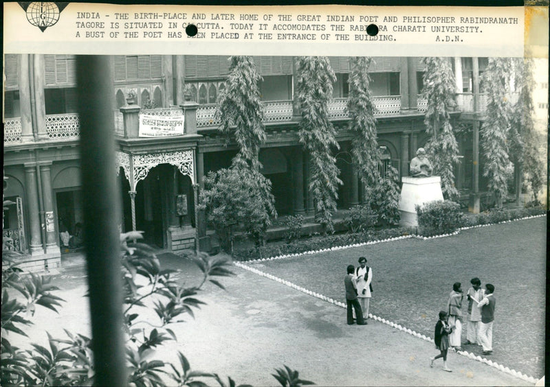 PSSTRAAT PHILOSOPHER HOME ZENTRALBILD DEMOCRATIC ATRALBILD BUILD GERMAN POET - Vintage Photograph