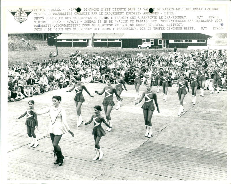 1978 SEPTEMBRE FRANCE - Vintage Photograph
