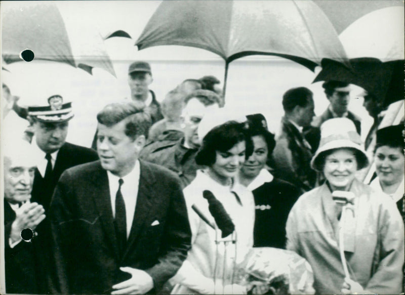 Arrival of President Kennedy in Vienna. - Vintage Photograph