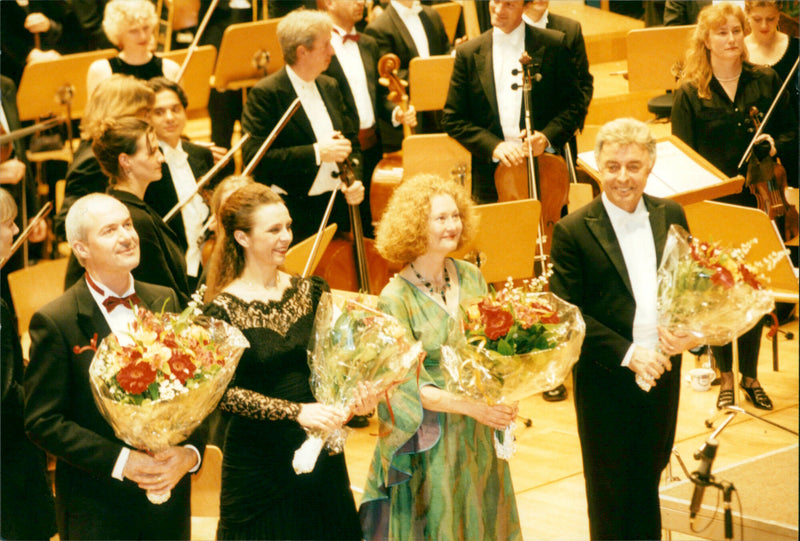 GRAND DUCHE LUXEMBOURG MINISTERE FINANCES CONCERNING DRAFT ESTATES CONCERT - Vintage Photograph