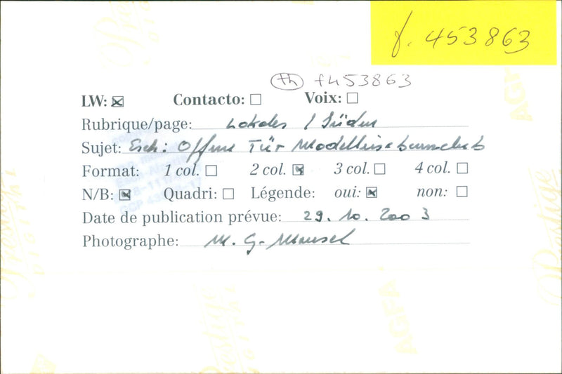 OFF TUR MODELLINE BEMEKAB MODEL RODA BASED - Vintage Photograph