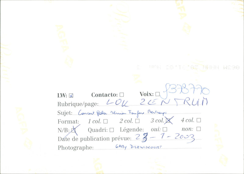 STOP SILENCE REVIEW PAGE BERTROUPS LEGEND FELA YES DISEWISCOURT VOIC CONCERT - Vintage Photograph