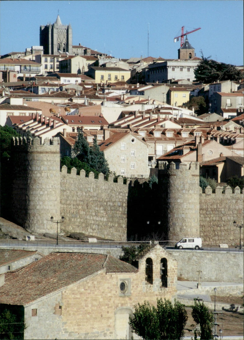 AVILA KILOMETERS MADRID AND METERS HIGH BARREN LANDSCAPE - Vintage Photograph