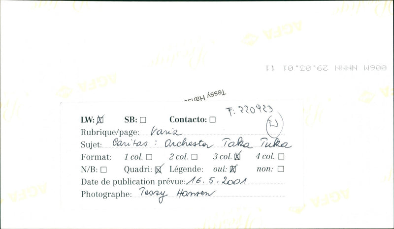 1993 HEADING TAKE PAGE NNNN ISSL CARITAS COLLAR CONTACT NUEH KANE QUADRI SUBJEC - Vintage Photograph