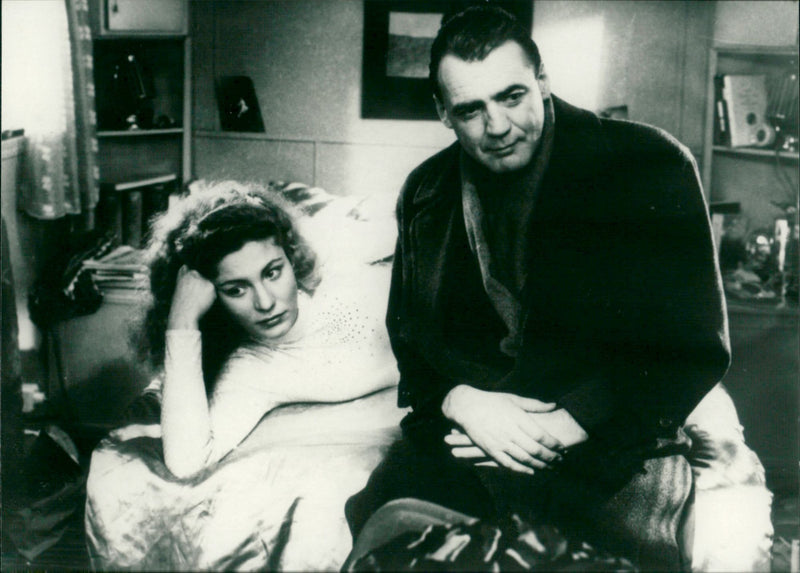 S. 26 w so a - Vintage Photograph