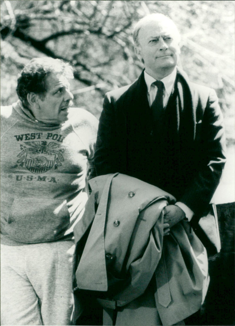 EQUALIZER CIC VIDEO PRINT FREE CHARGE REQUESTED - Vintage Photograph