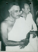 1985 MECCA SEOUDITE MEETING MECQUE WENT HERE NASSER AFP FAYCAL HOLY PRESIDENT - Vintage Photograph