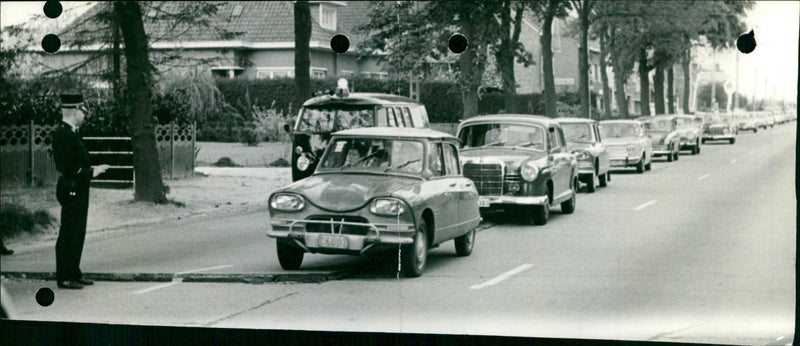 THAN LOTES ROAD AHALEURS THEIR LESS BRUSSELS BEING HOURGLA OUR DENS LINE - Vintage Photograph