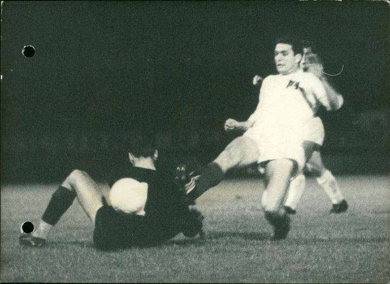 FOOTBALL CONFIRMED PREVENTS EVENING DRINKING WEDNESDAY STRUGGLES MAKING - Vintage Photograph