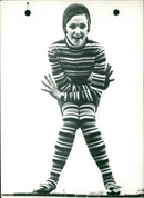 MODEL CAP HIVER MESD BLOUSE TROUSERS ARE BLUES JEAN CREATED PRODUCERS - Vintage Photograph