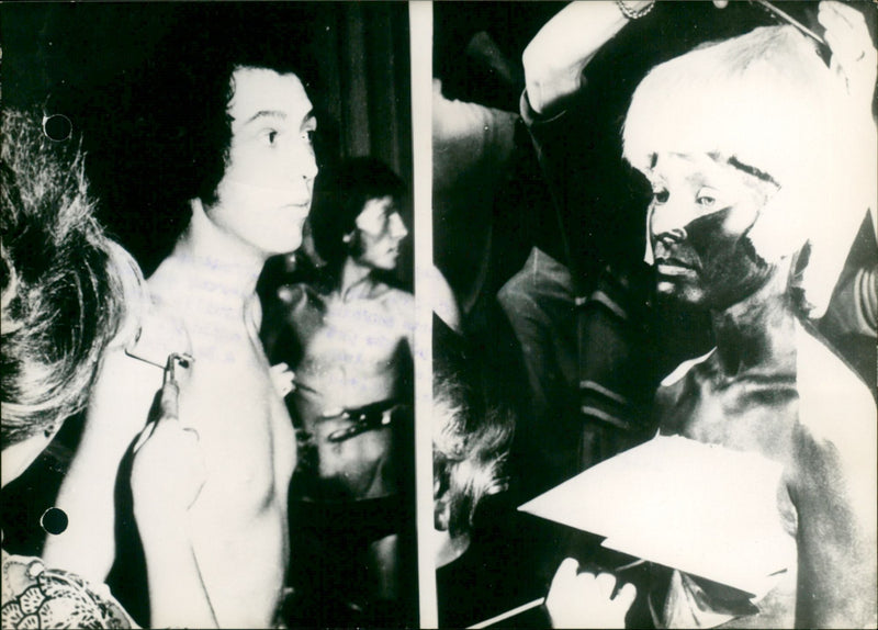 1969 THIRSTFURS USED PSYCHEDELIC HAIRSTYLE CHAMPIONSHIP OCCASION OUR MODEL PARIS - Vintage Photograph