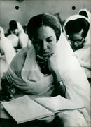 ELECTROTECHNICAL SEE UNIVERSITY BELGIAN ARE PERCENT WOMEN ECADIANTS HERE - Vintage Photograph