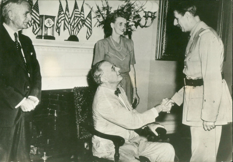 1944 CHARLES GERMAN FRENCH FRANCE JOHN - Vintage Photograph
