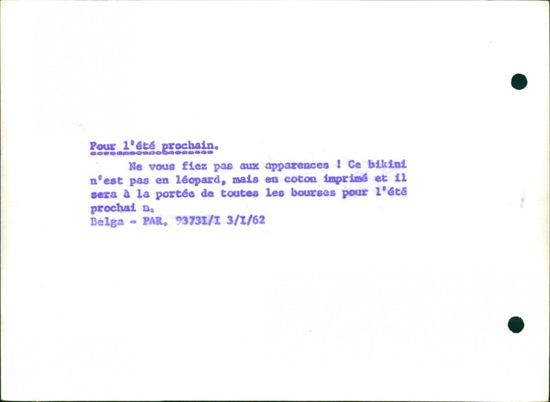 SUMMER LEOPARD PRINTED BIKINI ALL DONT PURSES APPEARANC - Vintage Photograph