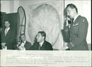 1960 OUR BRUSSELS BELGIAN EXPEDITION WALL BASE ALL QUESTIONS PREMIERE BAUDOUIN - Vintage Photograph