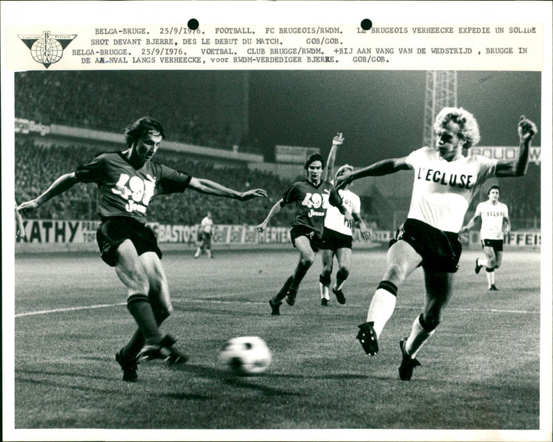 1976 FOOTBALL - Vintage Photograph