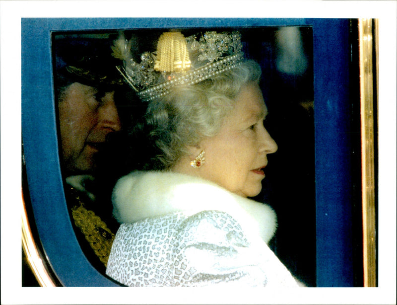 BRITAIN CHARLES QUEEN PRINCE - Vintage Photograph