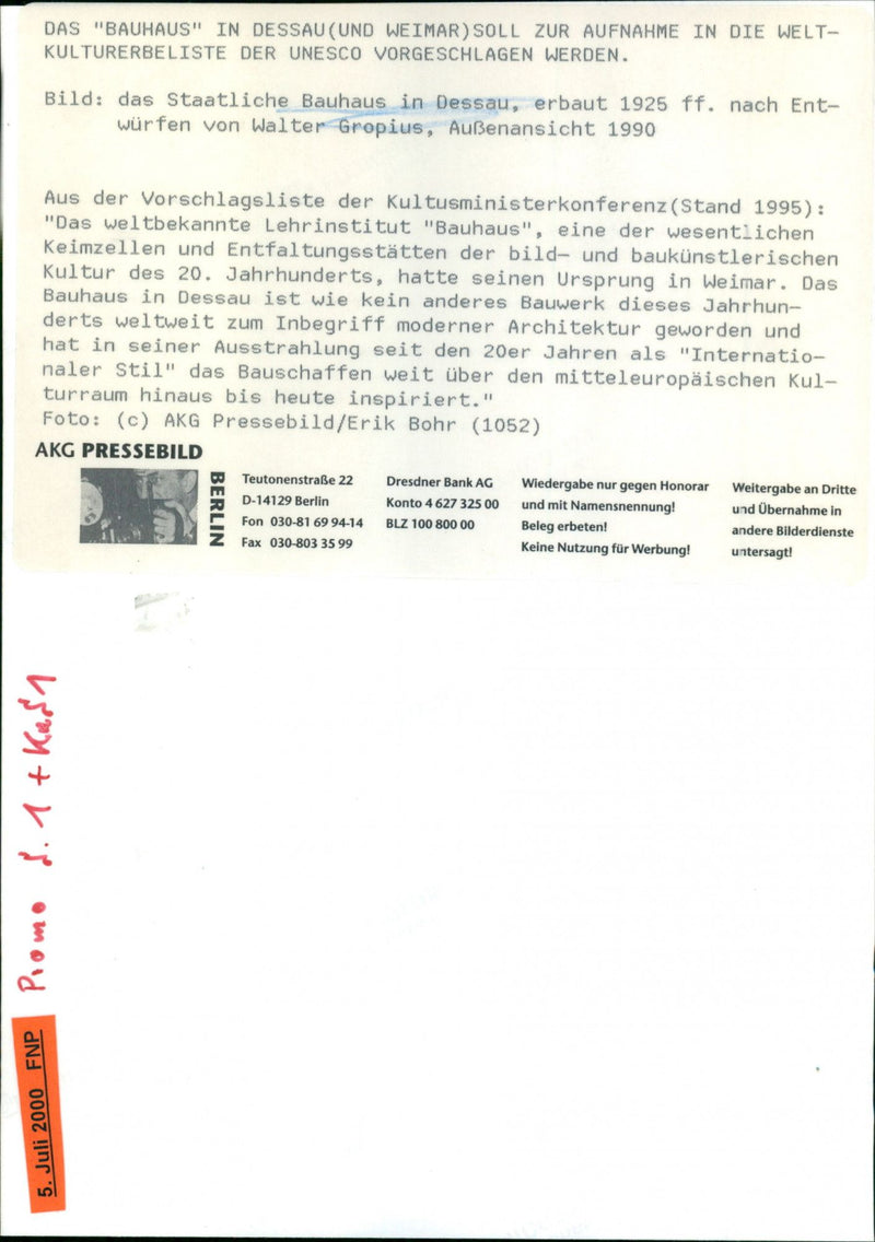 1925 STAATLICHE BAUHAUS DESSAU BUILT AFTER DESIGNS WALTER GROPIU - Vintage Photograph