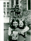 BREMEN MUSICIANS BACK PRINTABLE UNDER KEYSTONE - Vintage Photograph