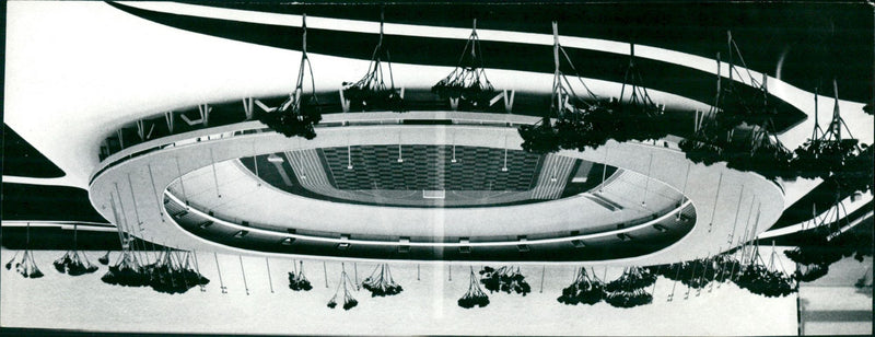 MULLER MODEL MEER NABSTADION IHM LENS PHONE OLN MULLERS PHON - Vintage Photograph