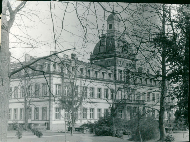 SIGNATURE BOBO VER GERD LOBIN HANAU BRUCKNER STRASSE PALMIG BRUCKNERSTRAS - Vintage Photograph